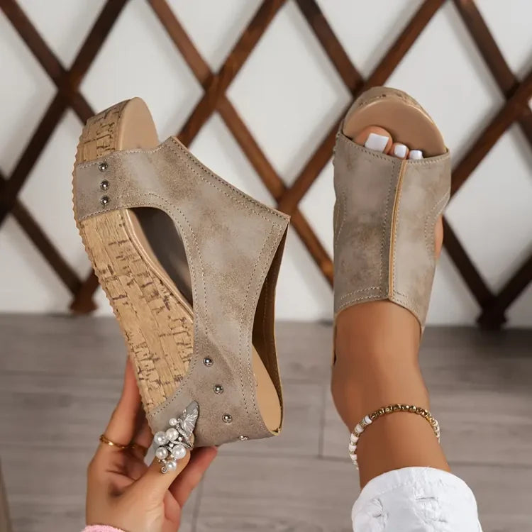 Marisa™ – Hochwertige Keilsandalen